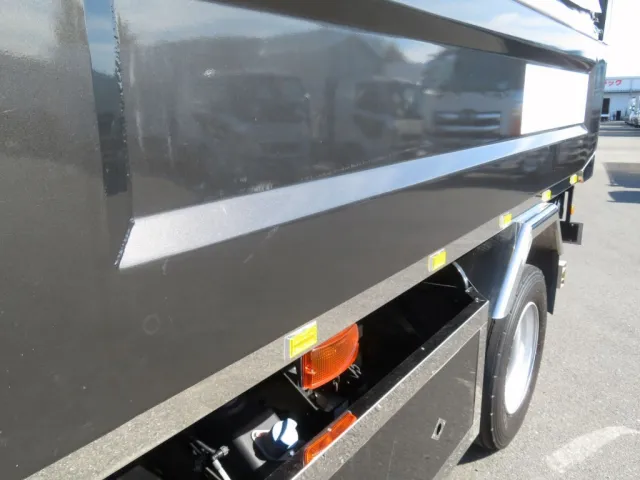 三菱 ファイター 2KG-FK72FZの写真47