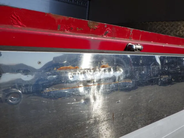 左右のアオリ内側にキズ・サビ・ヘコミがあります。|三菱 スーパーグレート 2PG-FS74HZの写真39