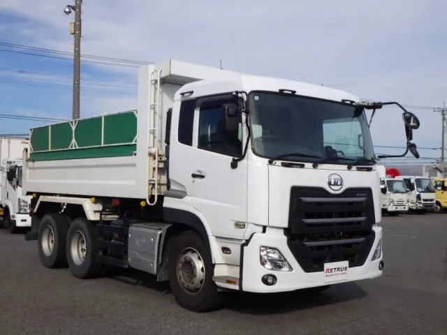 UDトラックス クオン 2PG-CW5ALの写真2