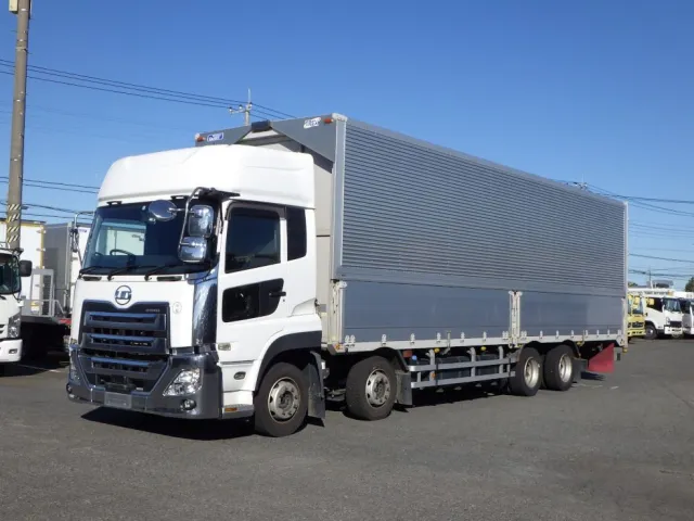 UDトラックス クオン 2PG-CG5CAの写真1