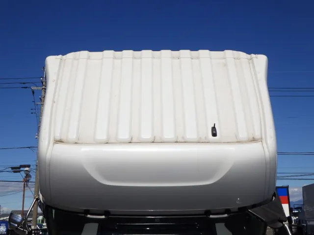 UDトラックス クオン 2PG-CG5CAの写真19