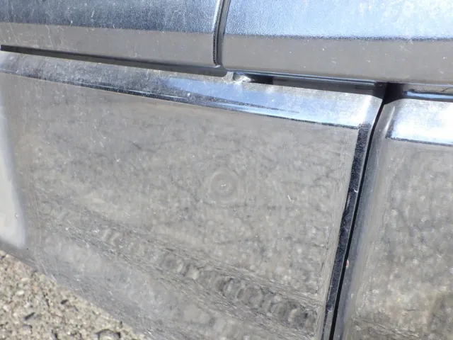 フロントバンパーに細かいヘコミがあります。|UDトラックス クオン 2PG-CG5CAの写真22