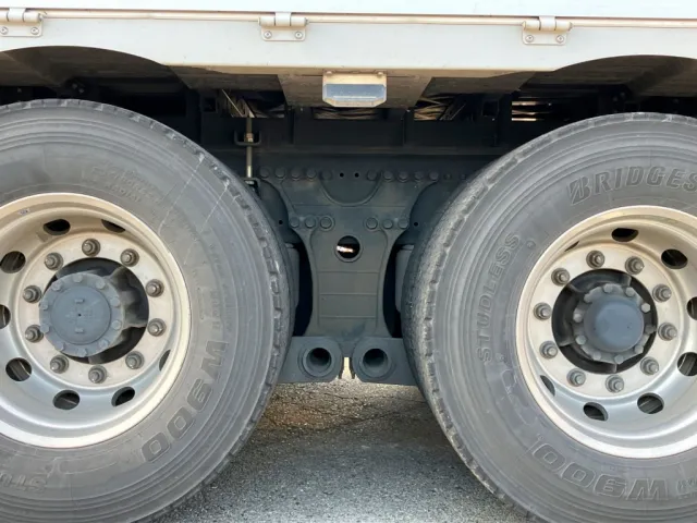 日野 プロフィア 2DG-FR1AHGの写真7