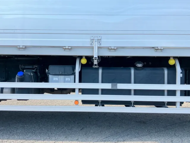 日野 プロフィア 2DG-FR1AHGの写真13