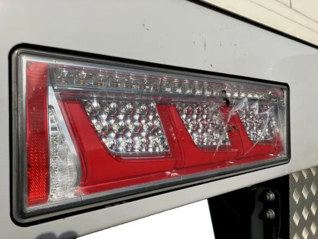 日野 プロフィア 2DG-FR1AHGの写真14