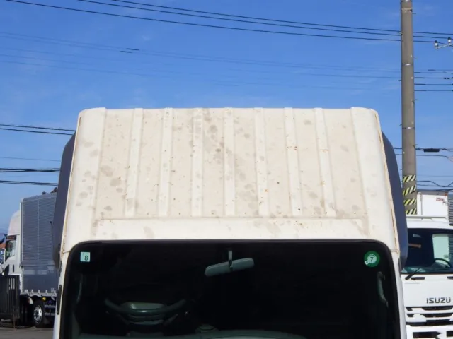 いすゞ エルフ TKG-NJR85AN(2WD)の写真17