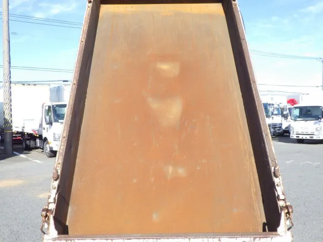 床の状態です。|いすゞ エルフ TKG-NJR85AN(2WD)の写真43