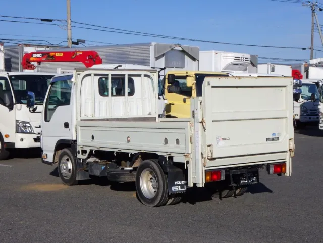 いすゞ エルフ TKG-NJR85A(2WD)の写真3