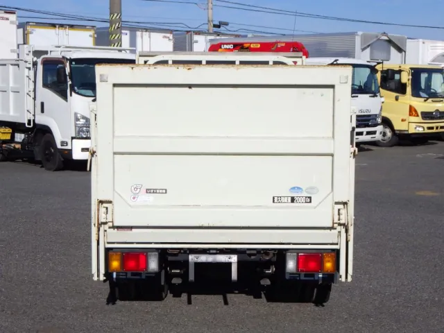 いすゞ エルフ TKG-NJR85A(2WD)の写真8