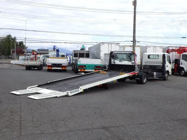 日野 デュトロ 2RG-XZU722M(2WD)の写真4