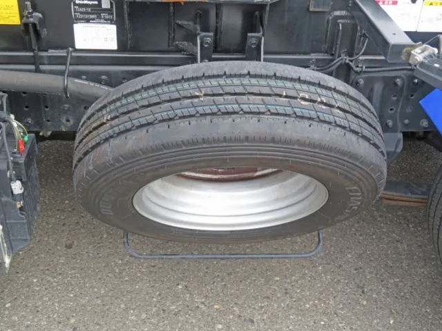 三菱 キャンター 2RG-FBAV0(2WD)の写真12