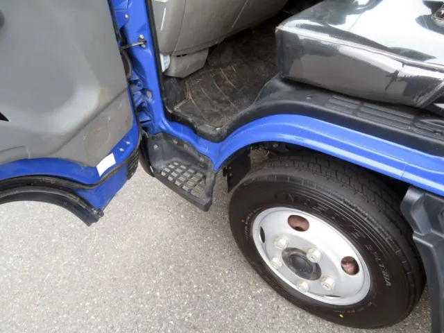 三菱 キャンター 2RG-FBAV0(2WD)の写真25