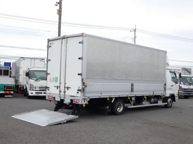 三菱 ファイター 2KG-FK65F(2WD)の写真4