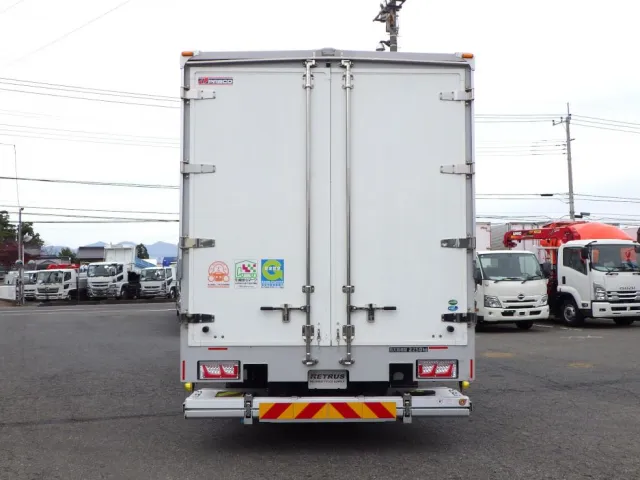 三菱 ファイター 2KG-FK65F(2WD)の写真8