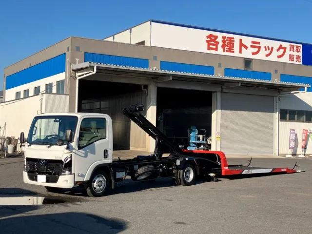 マツダ トヨエース 2TG-LPR88AM(2WD)の写真1
