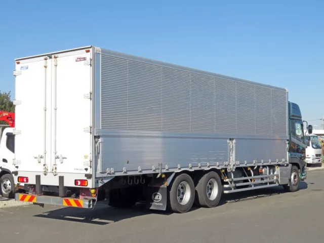 UDトラックス クオン 2PG-CD5CAの写真4