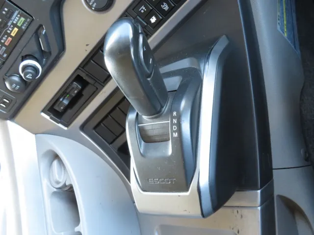 UDトラックス クオン 2PG-CD5CAの写真20