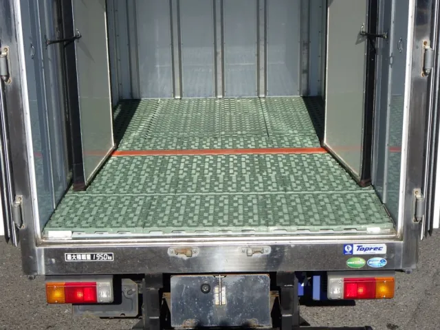 床の状態です。|日野 デュトロ 2RG-XZC605M(2WD)の写真11