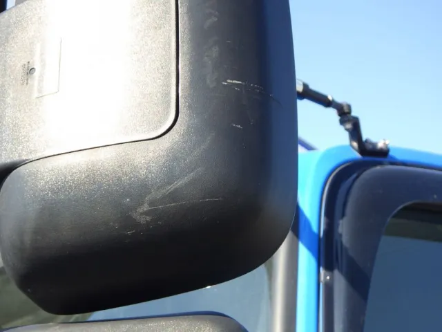 助手席側ミラーにスレがあります。|三菱 ファイター 2KG-FK62FZの写真27