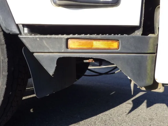 いすゞ フォワード TKG-FRR90S2(2WD)の写真22