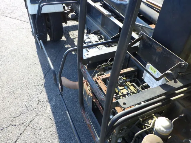いすゞ フォワード TKG-FRR90S2(2WD)の写真35