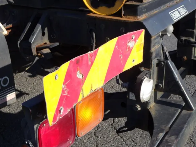 いすゞ フォワード TKG-FRR90S2(2WD)の写真38