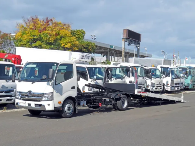 日野 デュトロ 2KG-XZU722M(2WD)の写真1