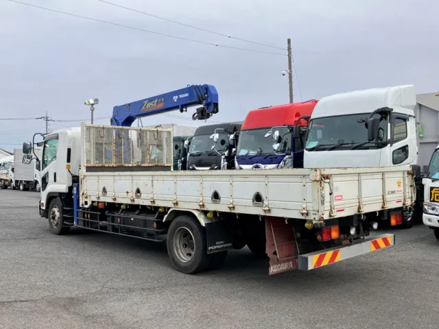 いすゞ フォワード 2RG-FTR90U2の写真3