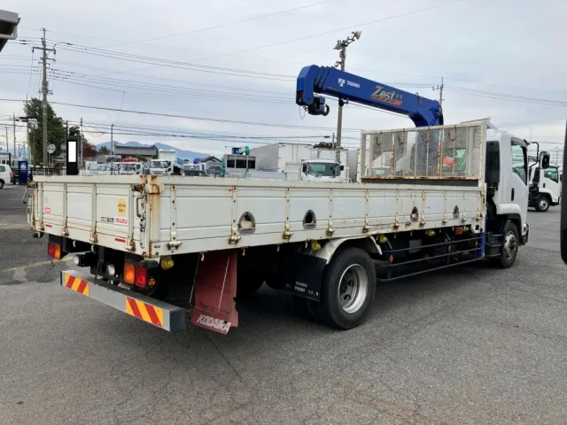 いすゞ フォワード 2RG-FTR90U2の写真4