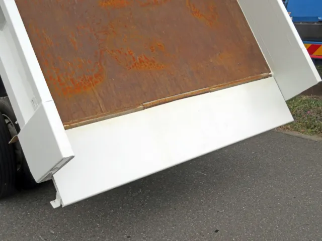 いすゞ フォワード 2RG-FRR90S2(2WD)の写真11