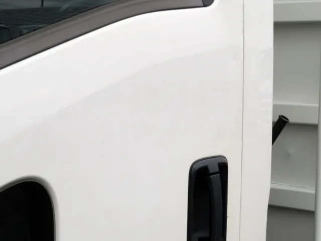 いすゞ フォワード 2RG-FRR90S2(2WD)の写真19