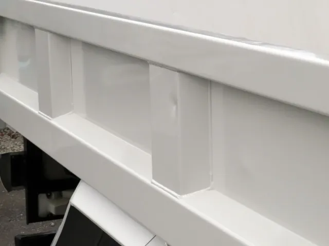 いすゞ フォワード 2RG-FRR90S2(2WD)の写真34