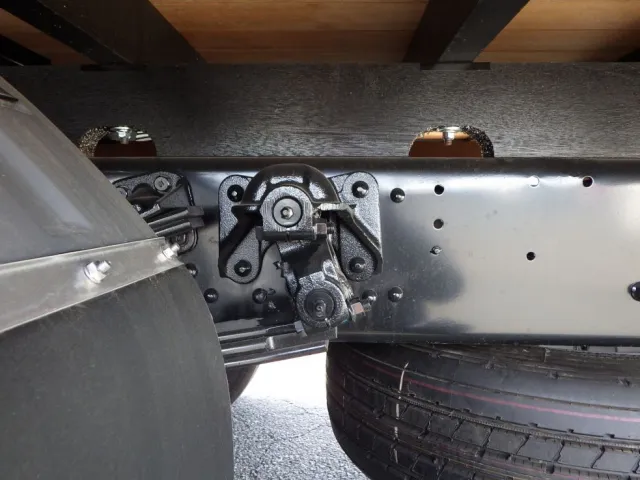 三菱 ファイター 2KG-FK62F(2WD)の写真5