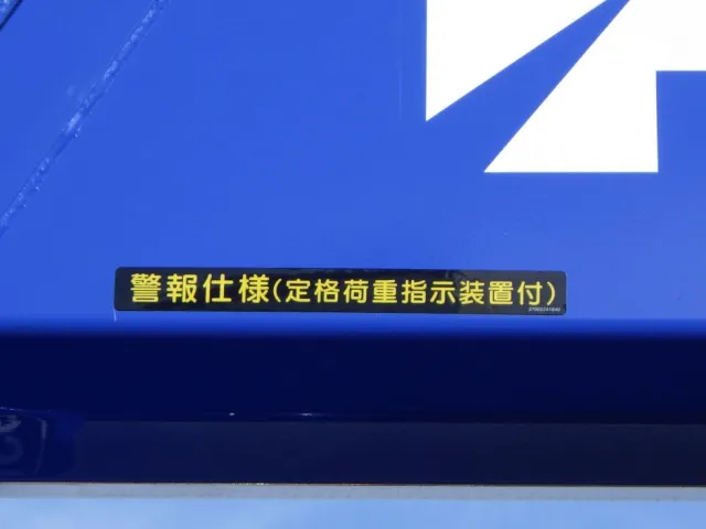 警報装置付です。|三菱 ファイター 2KG-FK62F(2WD)の写真14