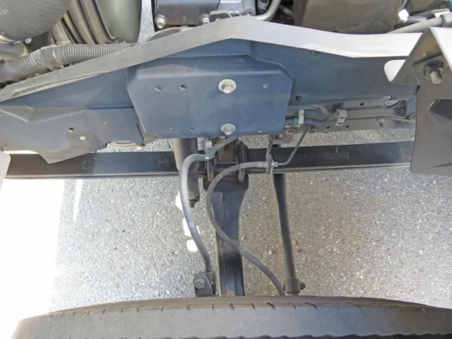 いすゞ フォワード 2RG-FRR90T2(2WD)の写真42