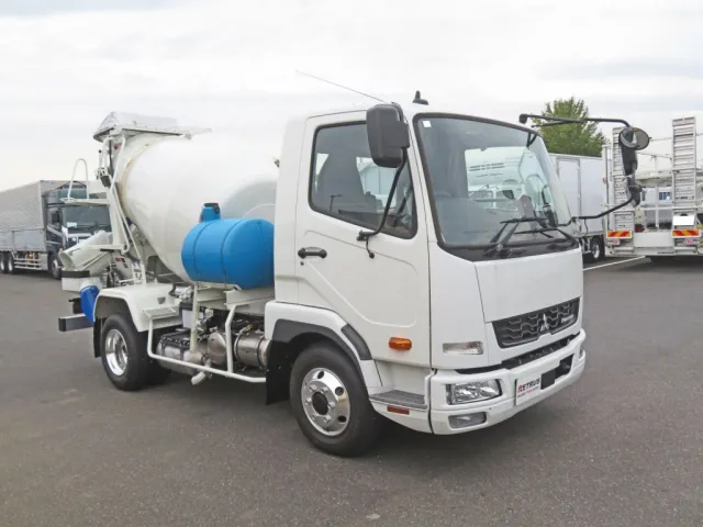 三菱 ファイター 2KG-FK72F(2WD)の写真2