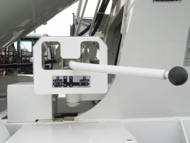 三菱 ファイター 2KG-FK72F(2WD)の写真14