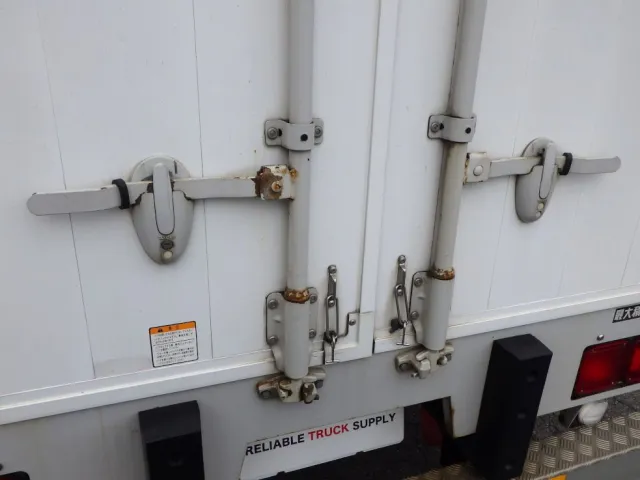 ハンマーロックにサビがあります|三菱 スーパーグレート 2PG-FS74HZの写真47