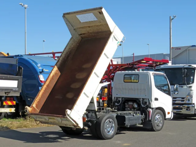 日野 デュトロ TKG-XZU620T(2WD)の写真5