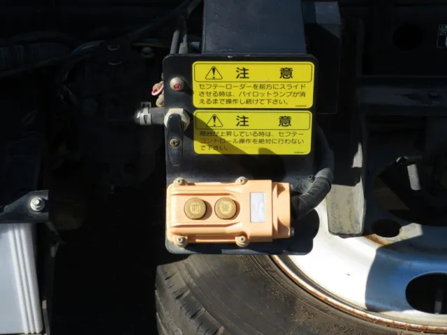 日野 デュトロ TKG-XZU620T(2WD)の写真18