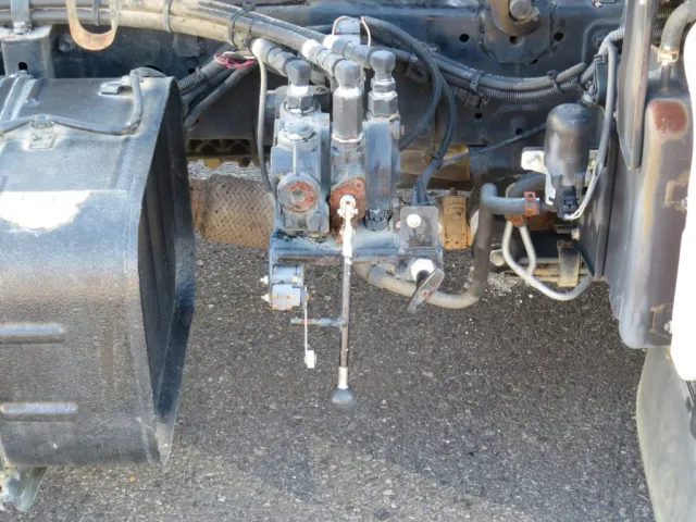 日野 デュトロ TKG-XZU620T(2WD)の写真19