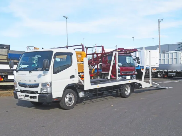 三菱 キャンター 2PG-FEB80(2WD)の写真1