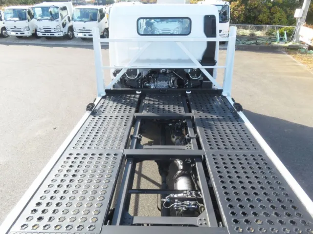 三菱 キャンター 2PG-FEB80(2WD)の写真9