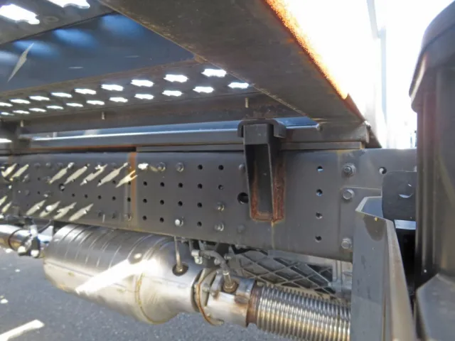 三菱 キャンター 2PG-FEB80(2WD)の写真28