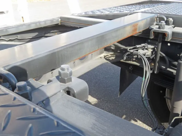 三菱 キャンター 2PG-FEB80(2WD)の写真35