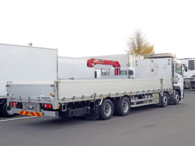 UDトラックス クオン 2PG-CG5CAの写真4