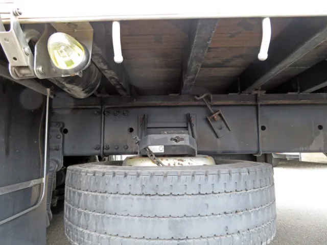 UDトラックス クオン 2PG-CG5CAの写真7