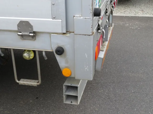 UDトラックス クオン 2PG-CG5CAの写真18