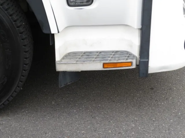 UDトラックス クオン 2PG-CG5CAの写真35