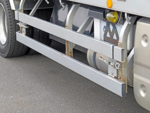 UDトラックス クオン 2PG-CG5CAの写真44